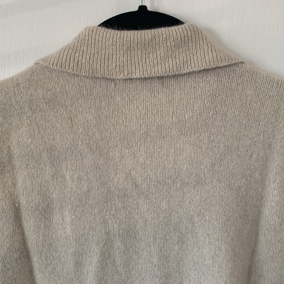 NWT J. CREW FACTORY Beige V-Neck Collared Long Sleeves Cardigan Sweater Size S - Picture 10 of 13